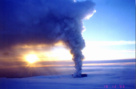 http://www.cafeduglobe.net/textes/interactif/IMG/jpg/cyclone.jpg